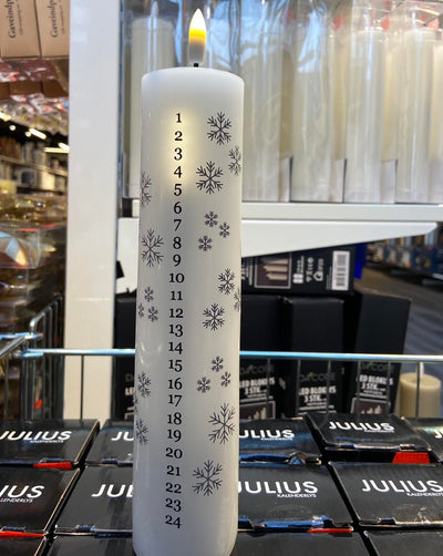 Julius kalenderljus Ø4.8xH22cm, Vit/Silver/Snöflinga