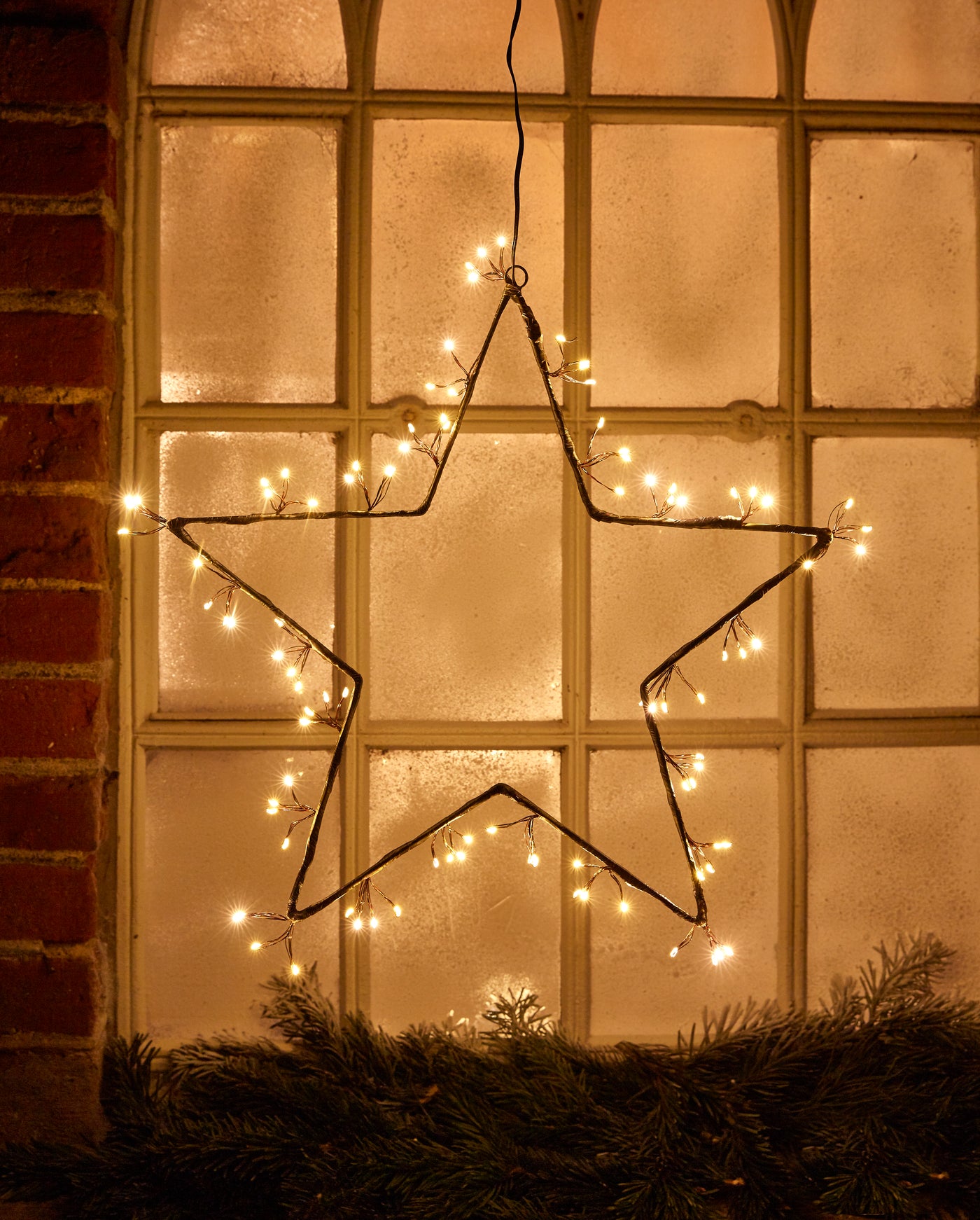 Conzept Christmas - String star Ø40 cm 25x4 micro LED Batterilåda och dubbel timer