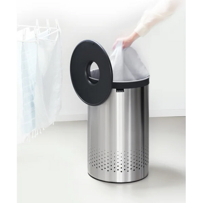 Brabantia - Tvättkorg 60 L - plastlock - Matt Svart